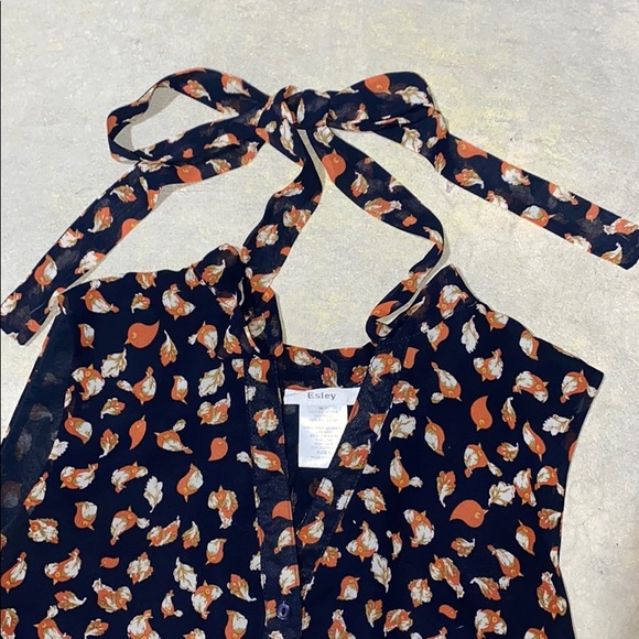 Esley Floral Print Tie Neck Sleeveless Blouse sz L - Picture 3 of 4